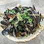 Asian moules mariniere
