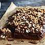 Brownies med tidernas godaste chokladkräm och nötter
