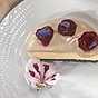 Cheesecake med körsbär och glasyr