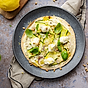 Enkel tortillapizza med zucchini, citron och pinjenötter Philadelphia
