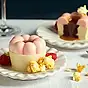 Fryst pannacotta med browniegömma och kolasås