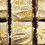 Glutenfri morotskaka med citronfrosting