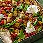 gnocchiplåt med rostade grönsaker och burrata
