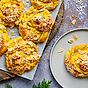 Julens saftigaste saffransbullar med mandelmassa Kronjäst
