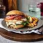 Korvbrödsbagarn Club sandwich burger