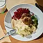 Köttbullar med potatismos
