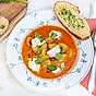 Krämig tomatsoppa med konfiterad vitlök