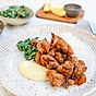 Kyckling karaage med sesamspenat