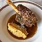 Lammlägg med skysås och krämig polenta