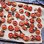 Långbakade tomater