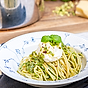 Pasta pesto med burrata och rostade nötter