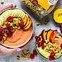 Pauluns Smoothie bowl med persika och hallon