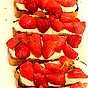 Pistagekaka Mascapone med jordgubbar och vanilj