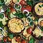 Portabello provençale  med vitlöksrostad potatis och varm tomatsallad