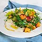 Sallad med persika och getost