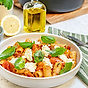 Salsicciapasta med paprika, tomat och mozzarella