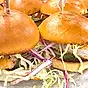 Sliders med schnitzel och kålsallad