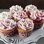 Spritsa blommor på cupcakes - se & gör