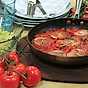 Stekt falukorv med tomat- och paprikasås