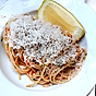 Tomat- & sardellpasta med pangrattato