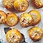 Veganska saffransbullar med mandelmassa