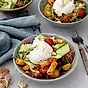 Zeta Pastasallad med burrata, pancetta och rostad mandel