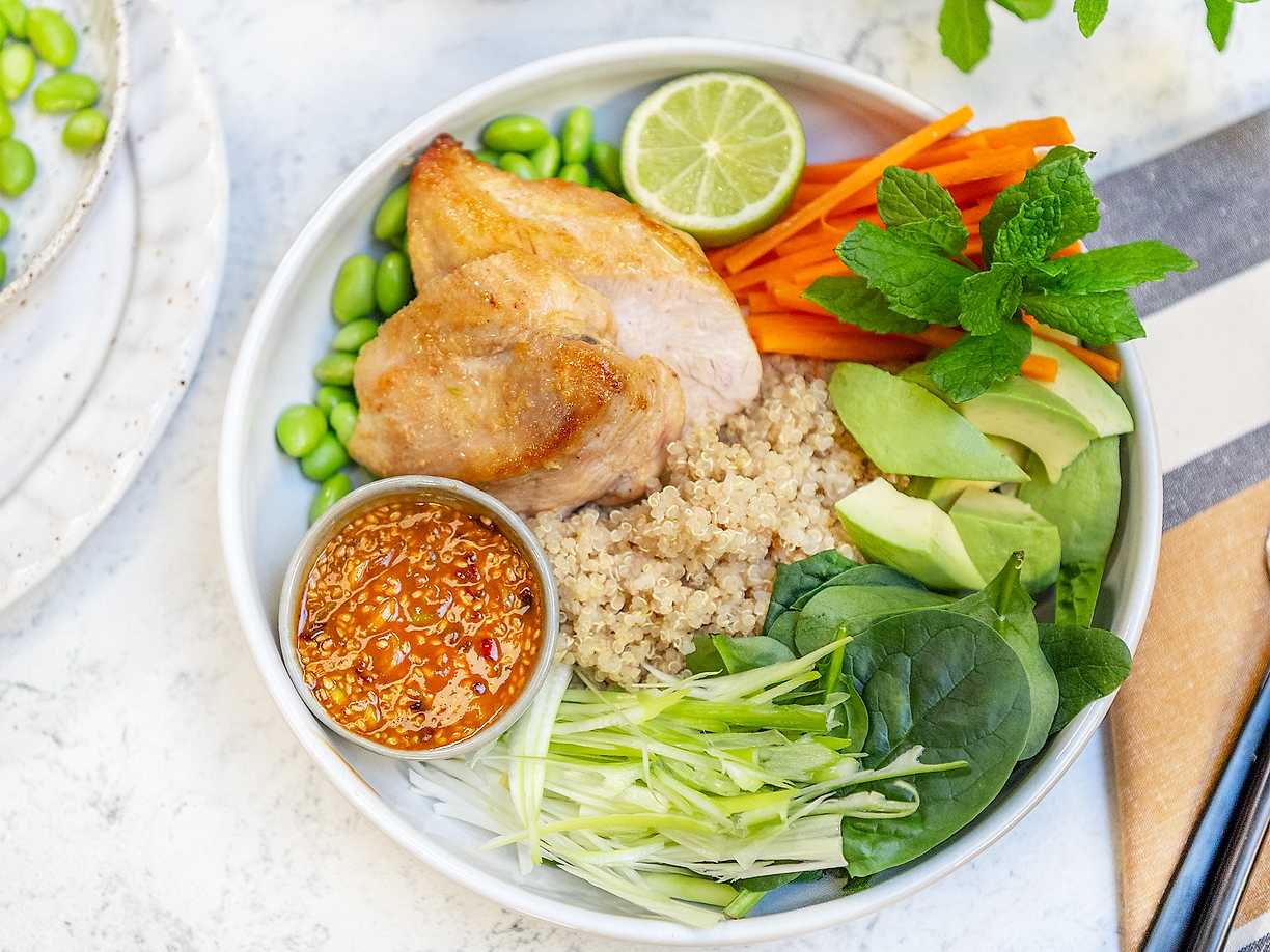 Asiatisk kyckling- och quinoasallad