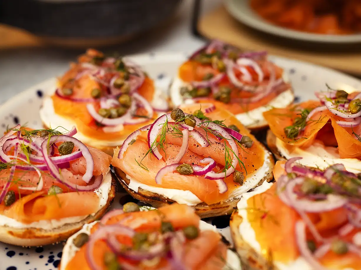 Bagels med lax och färskost