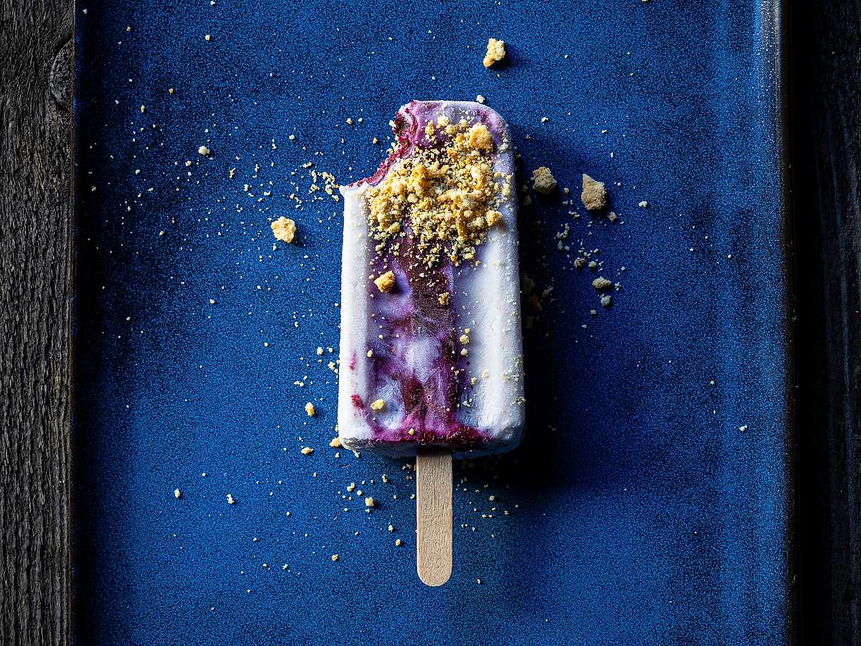 Blåbärsglass med kardemumma