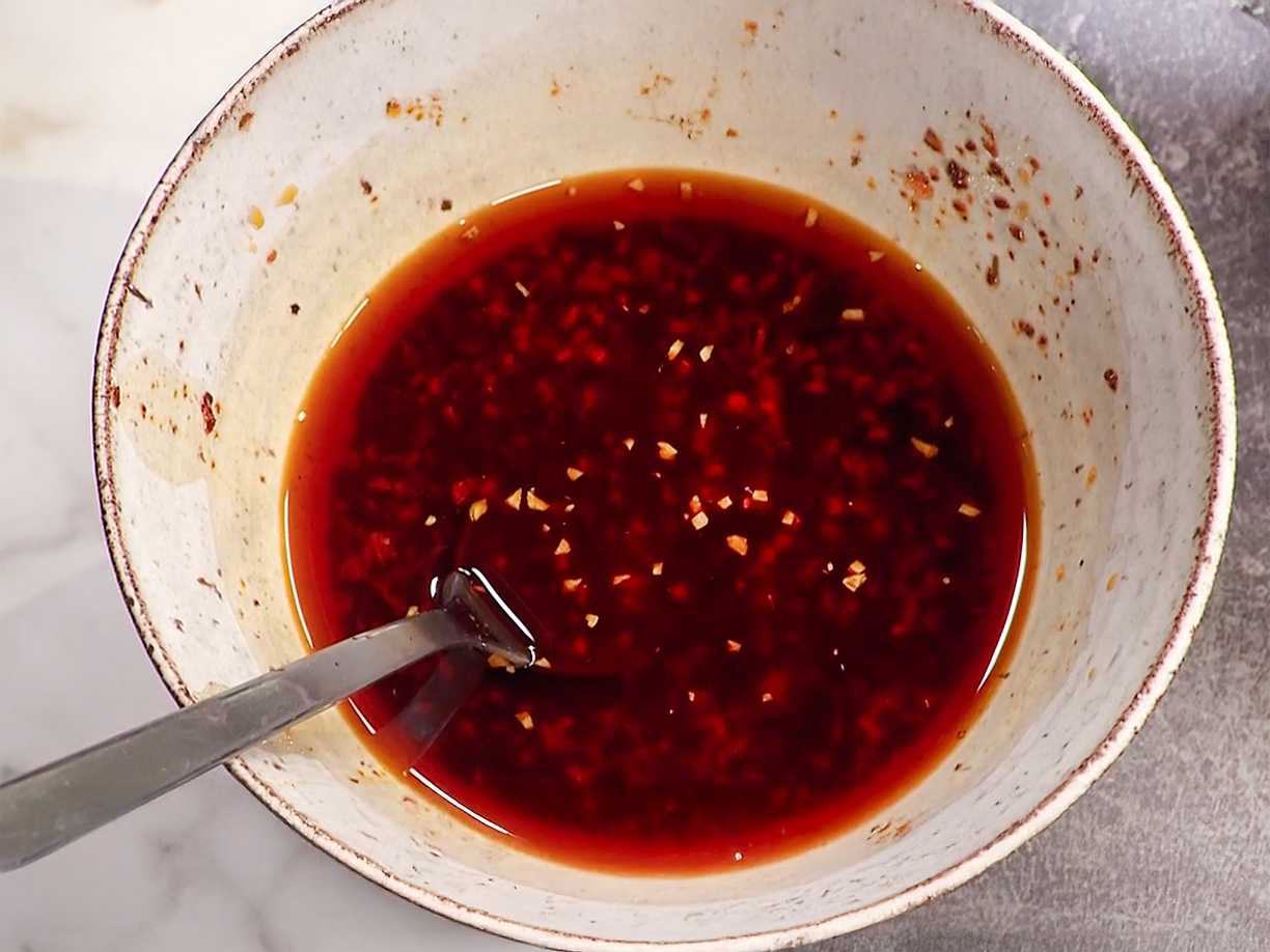 Chiliolja med vitlök