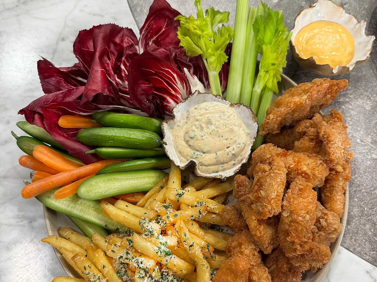 Friterad kyckling med dipptallrik