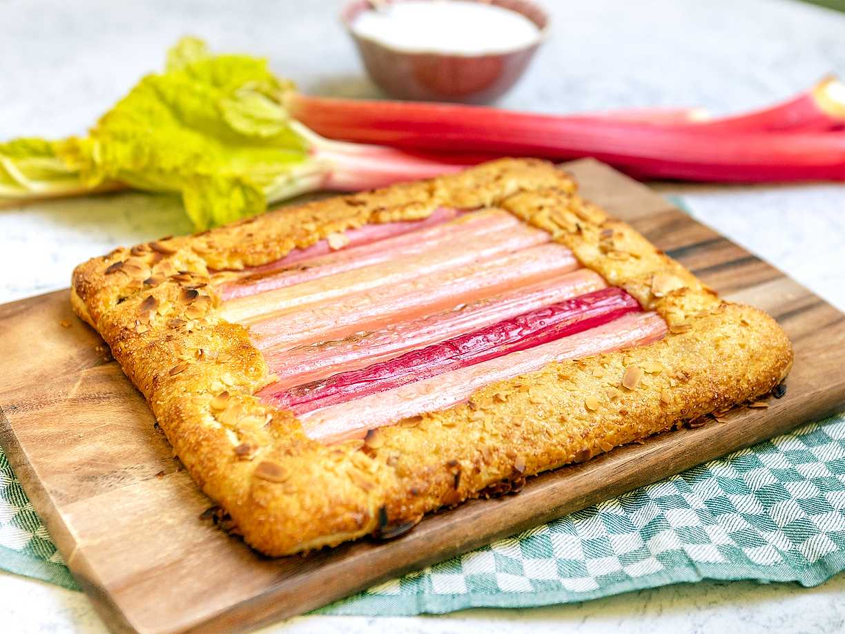 Galette med rabarber
