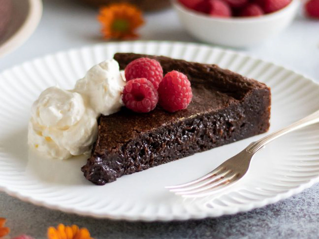 Kladdkaka Recept Kladdkaka I Glas Med Hallonmousse Och Dumle Flarn