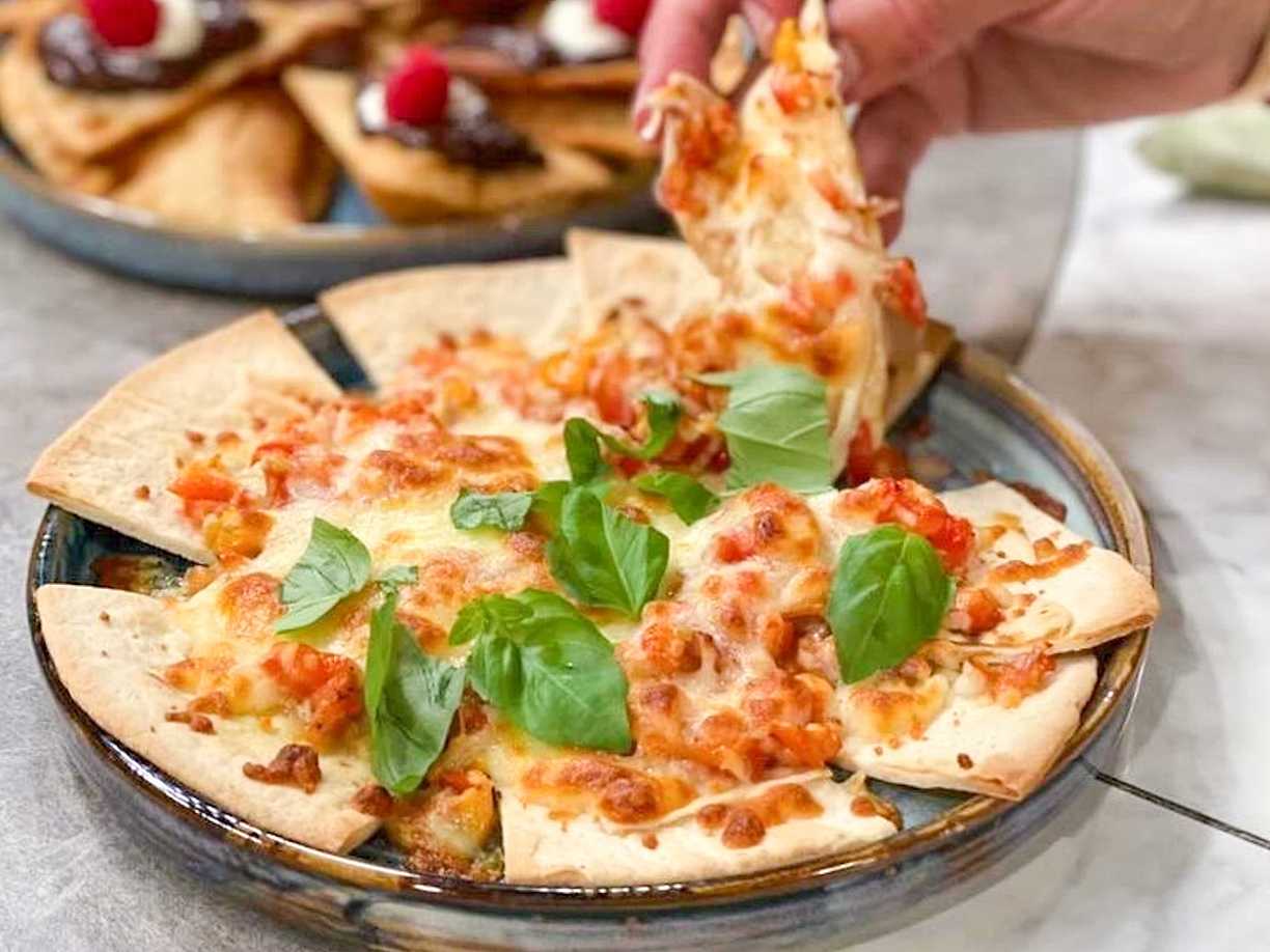 Gratinerade piadina-bröd