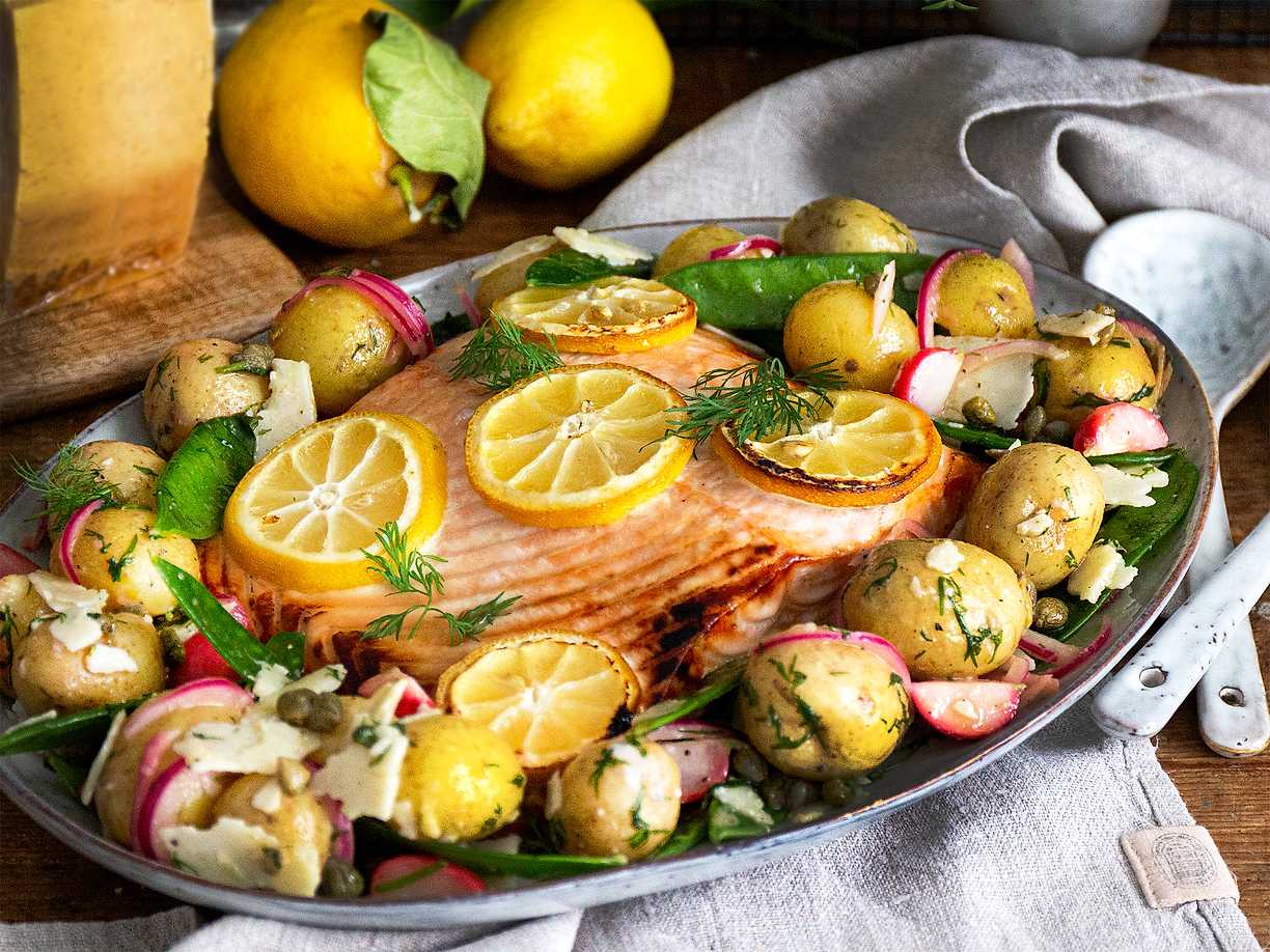 Grillad lax med potatisallad