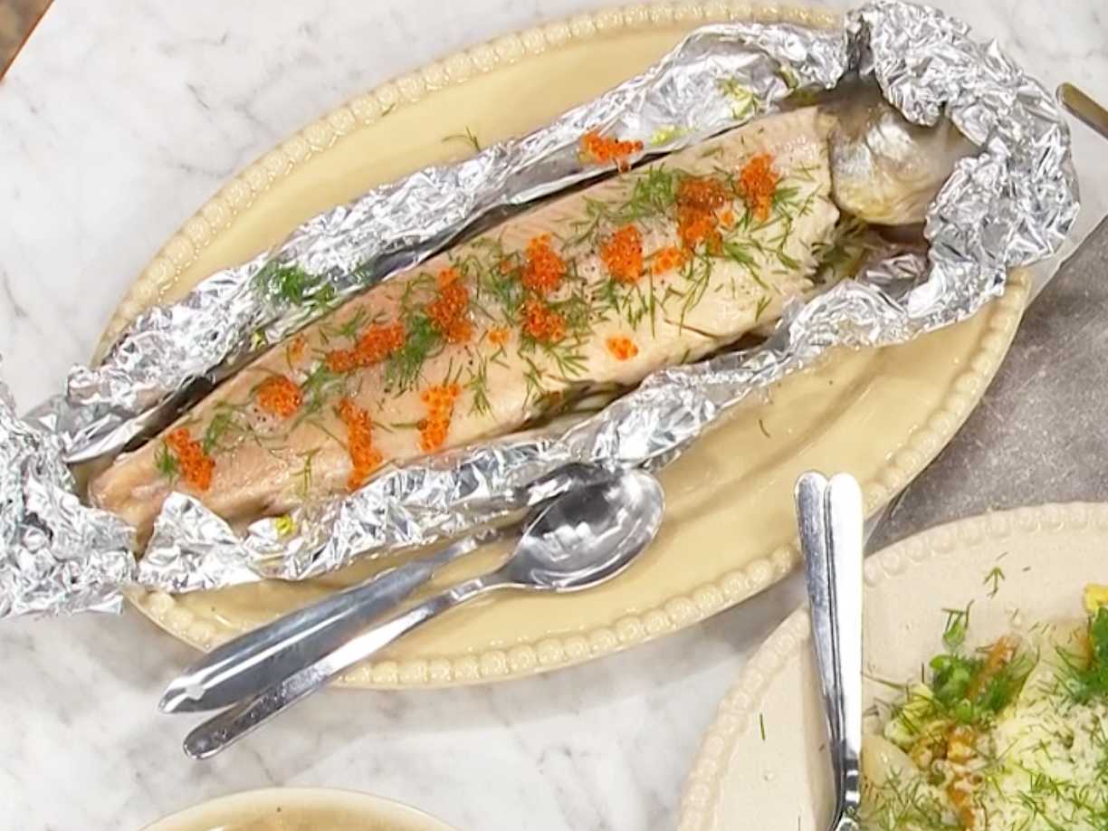 Grillad röding med tillbehör