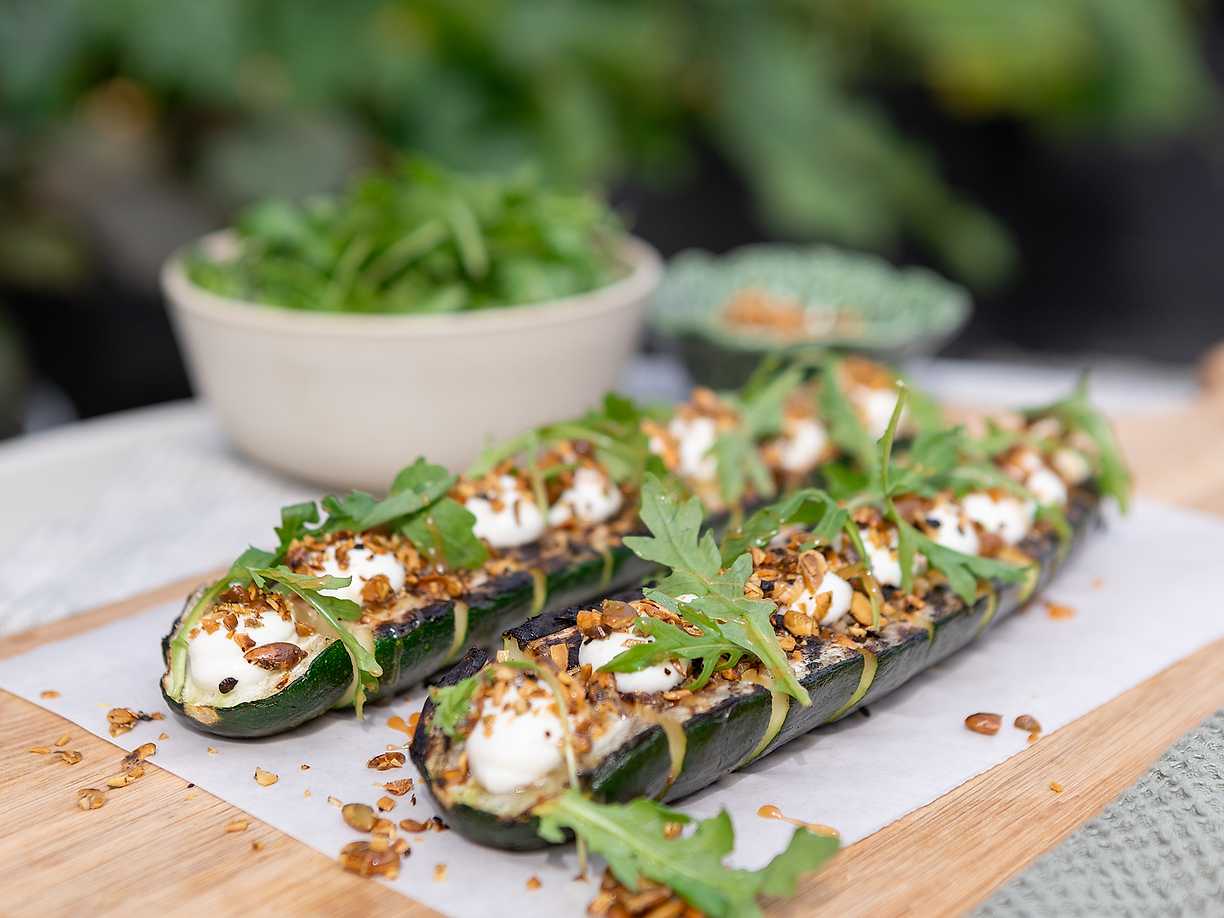 Grillad zucchini med tryffelfärskost