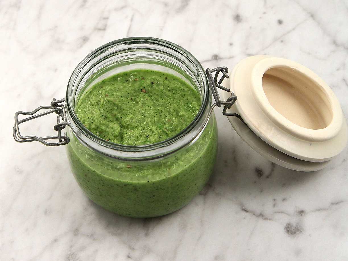 Grön currypasta - se & gör