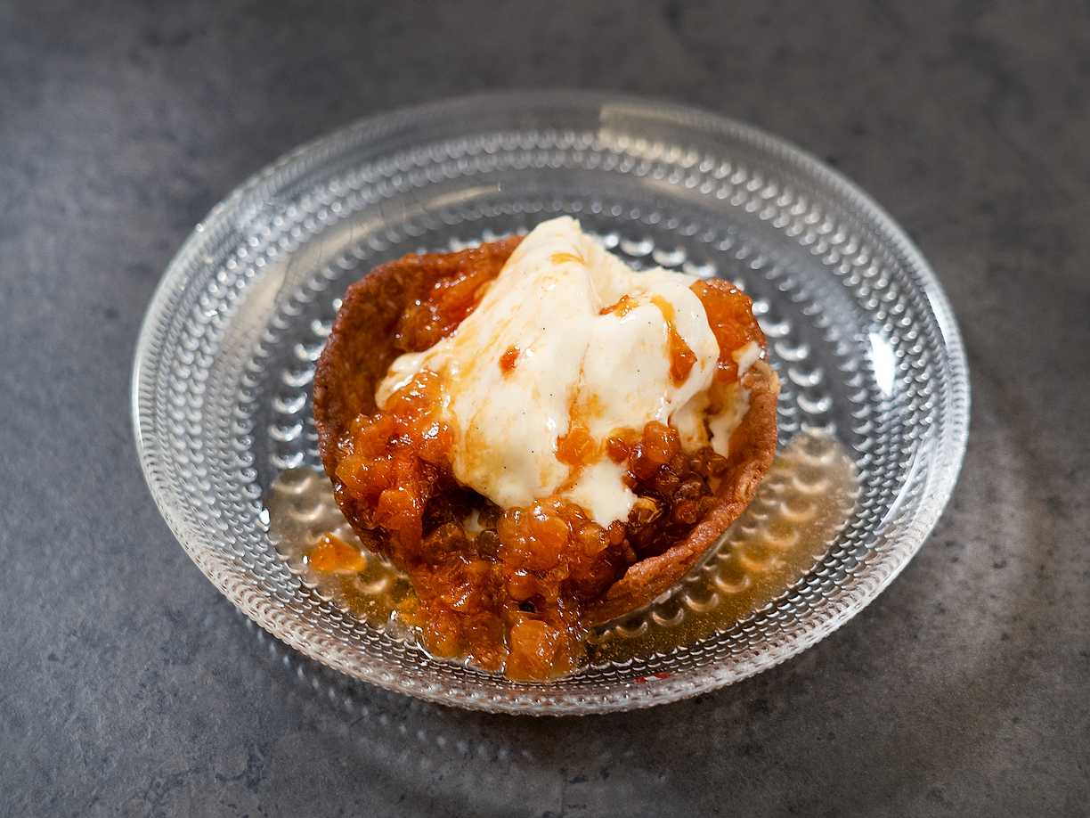 Havreflarnskorg med vaniljglass