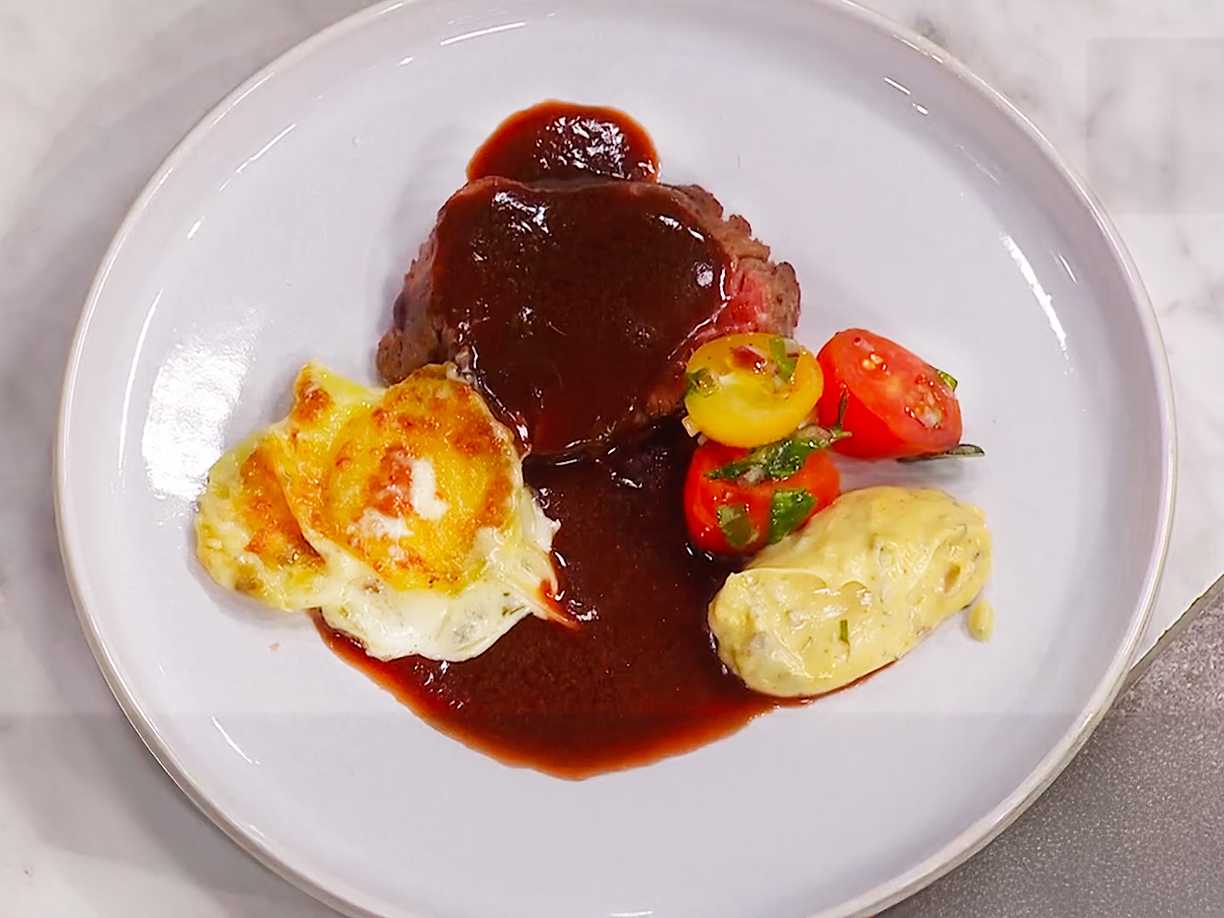 Helstekt oxfilé med potatisgratäng