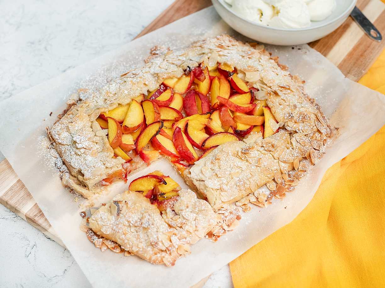 Hildas galette med persikor