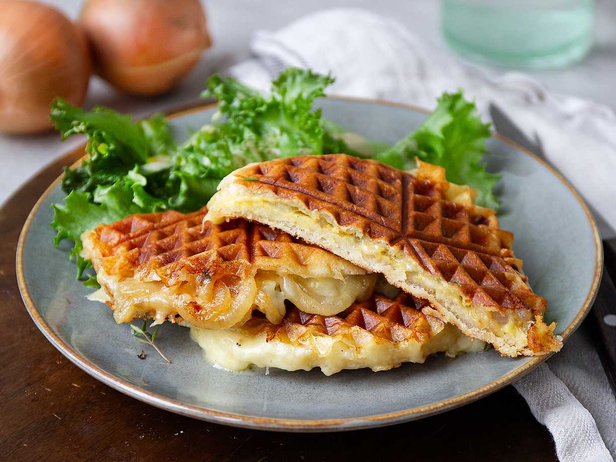 Grilled cheese i våffeljärnet