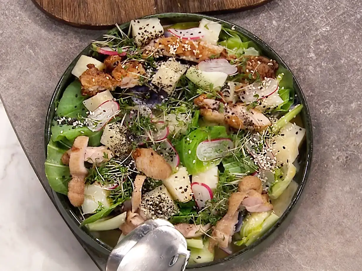 Krämig kålsallad med kyckling