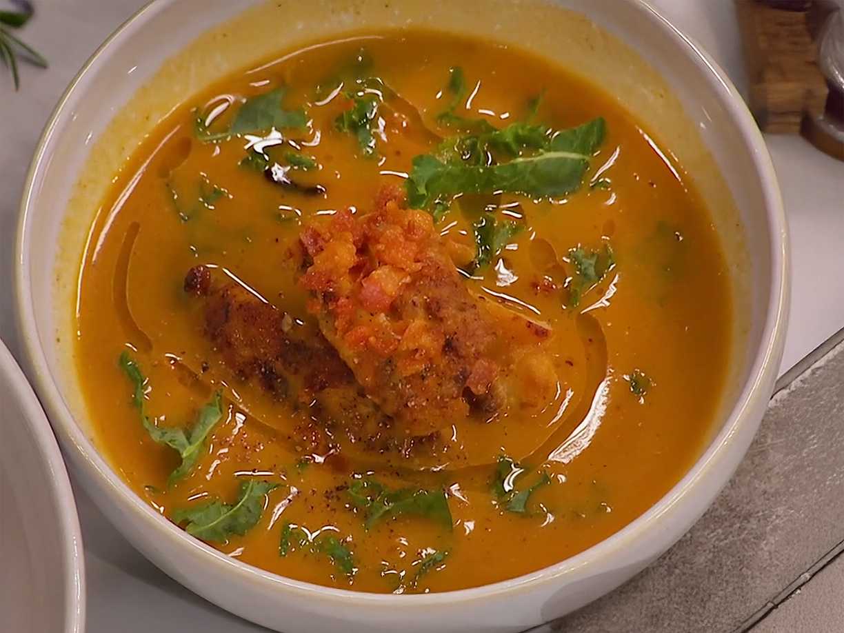 Krämig soppa med pumpa och kyckling