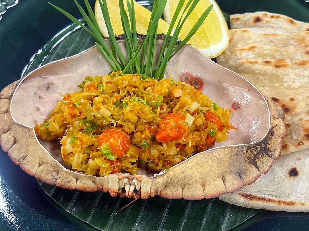 Ljummen krabbsallad