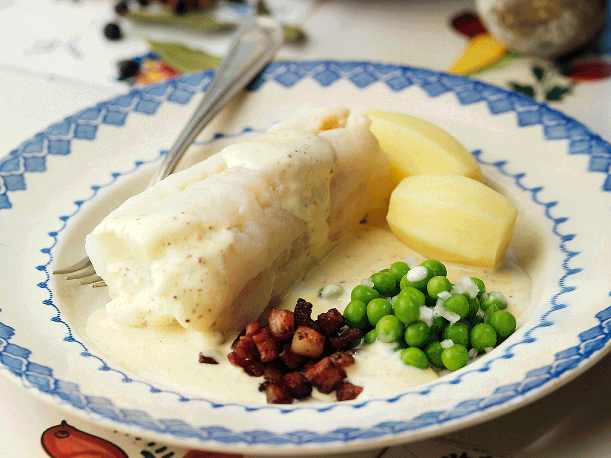 Lutfisk med lutfisksås Recept från Köket se