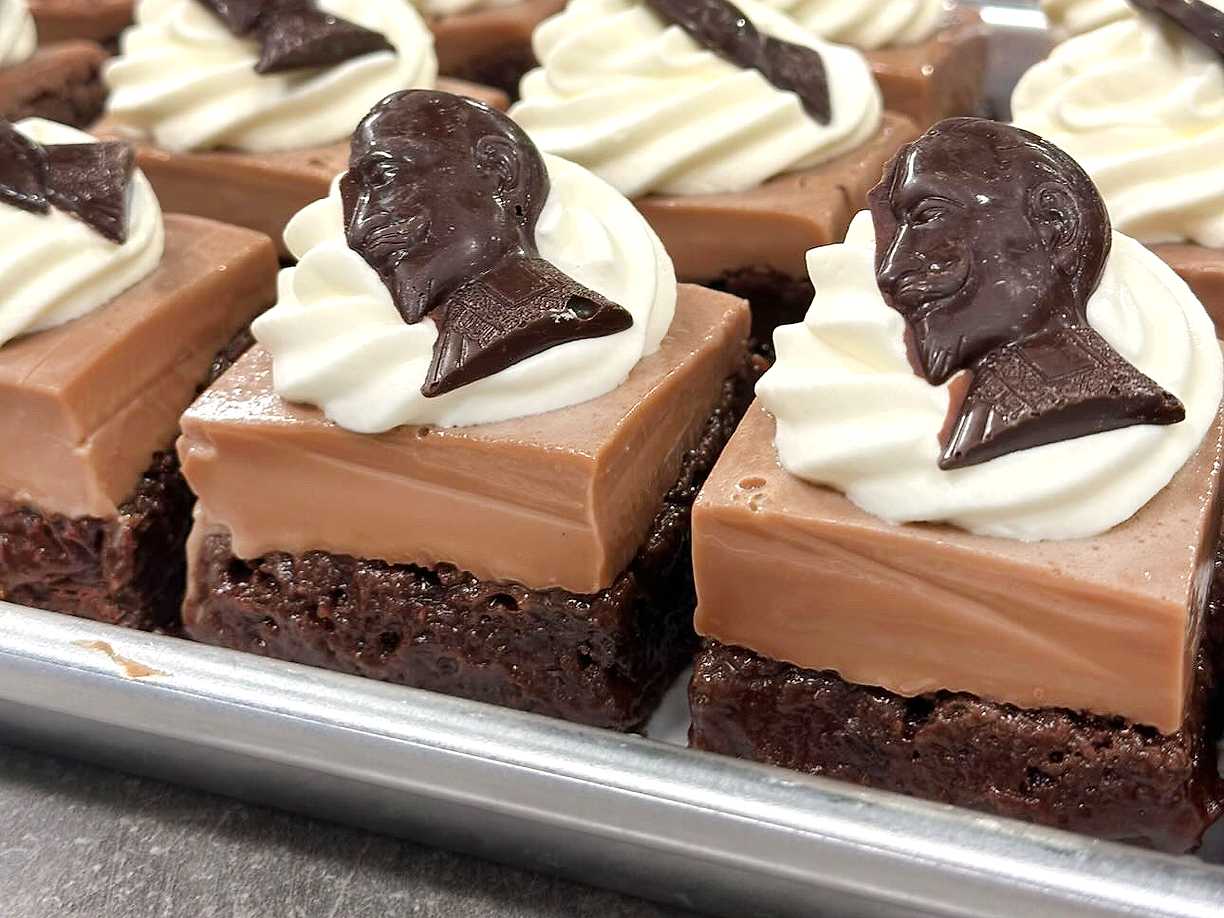 Magisk kladdkaka med chokladpannacotta