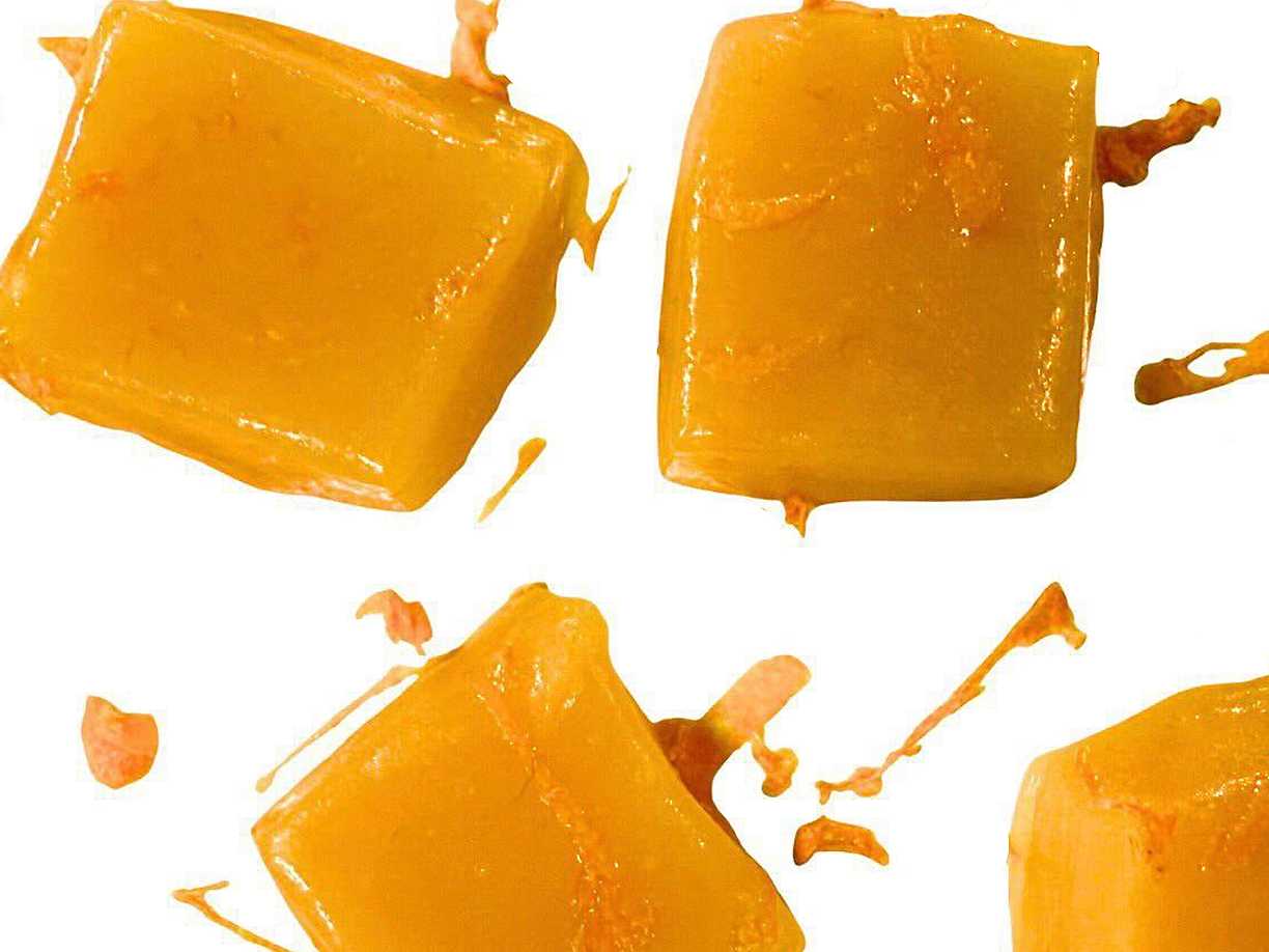 Mjukseg citruskola med ingefära