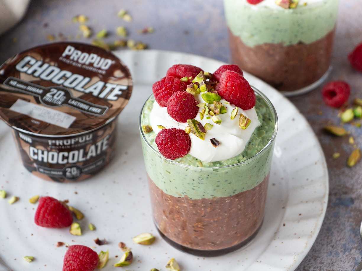 Overnight oats med pistage och choklad