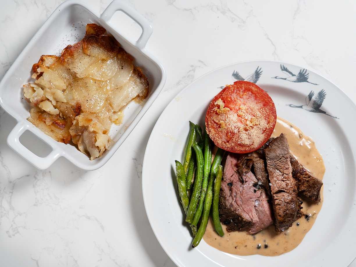 Oxfilé och ryggbiff med potatiskaka